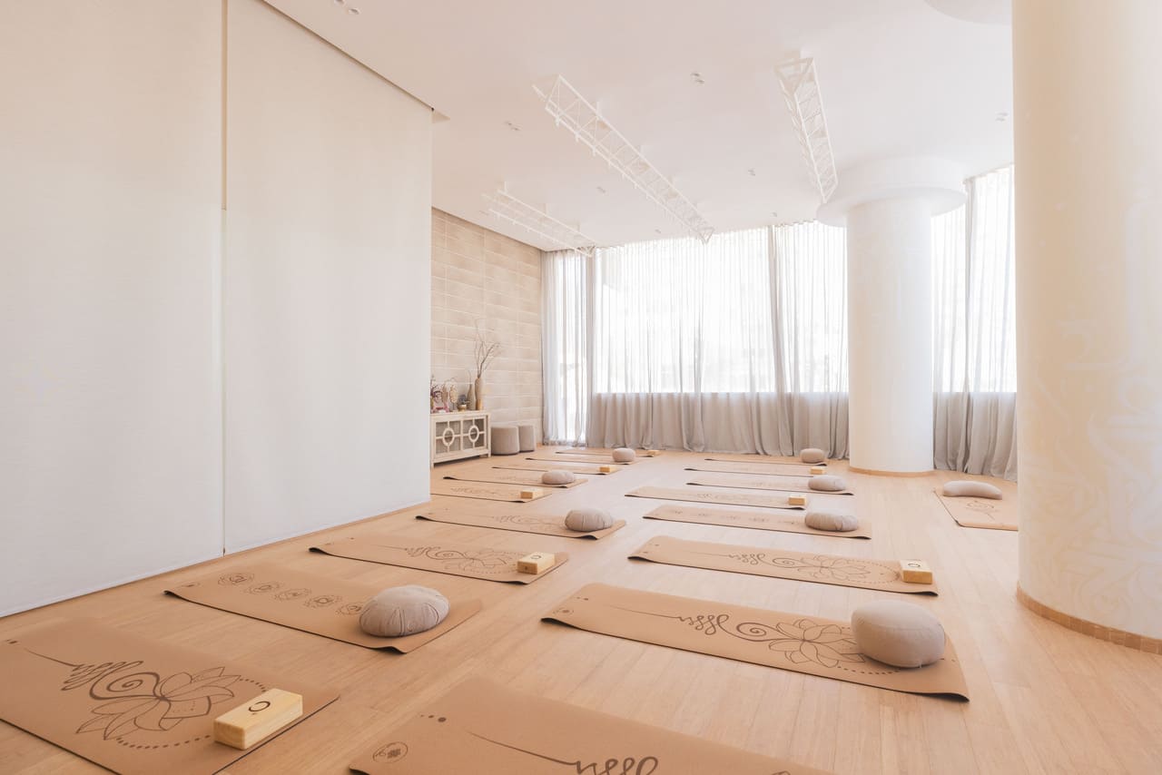 Salle Asana pratiques holistiques Soulspace
